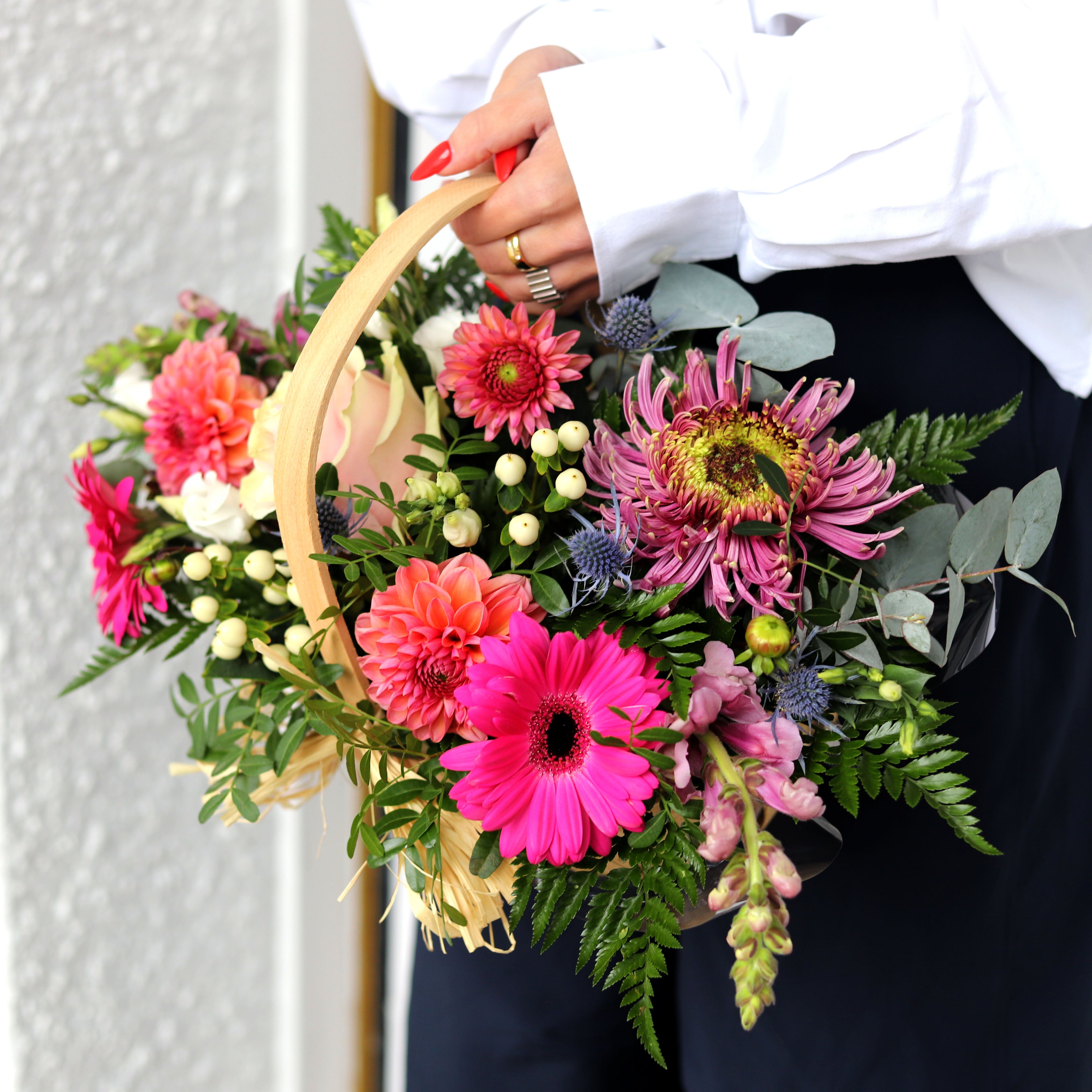 Signature Basket Blooms