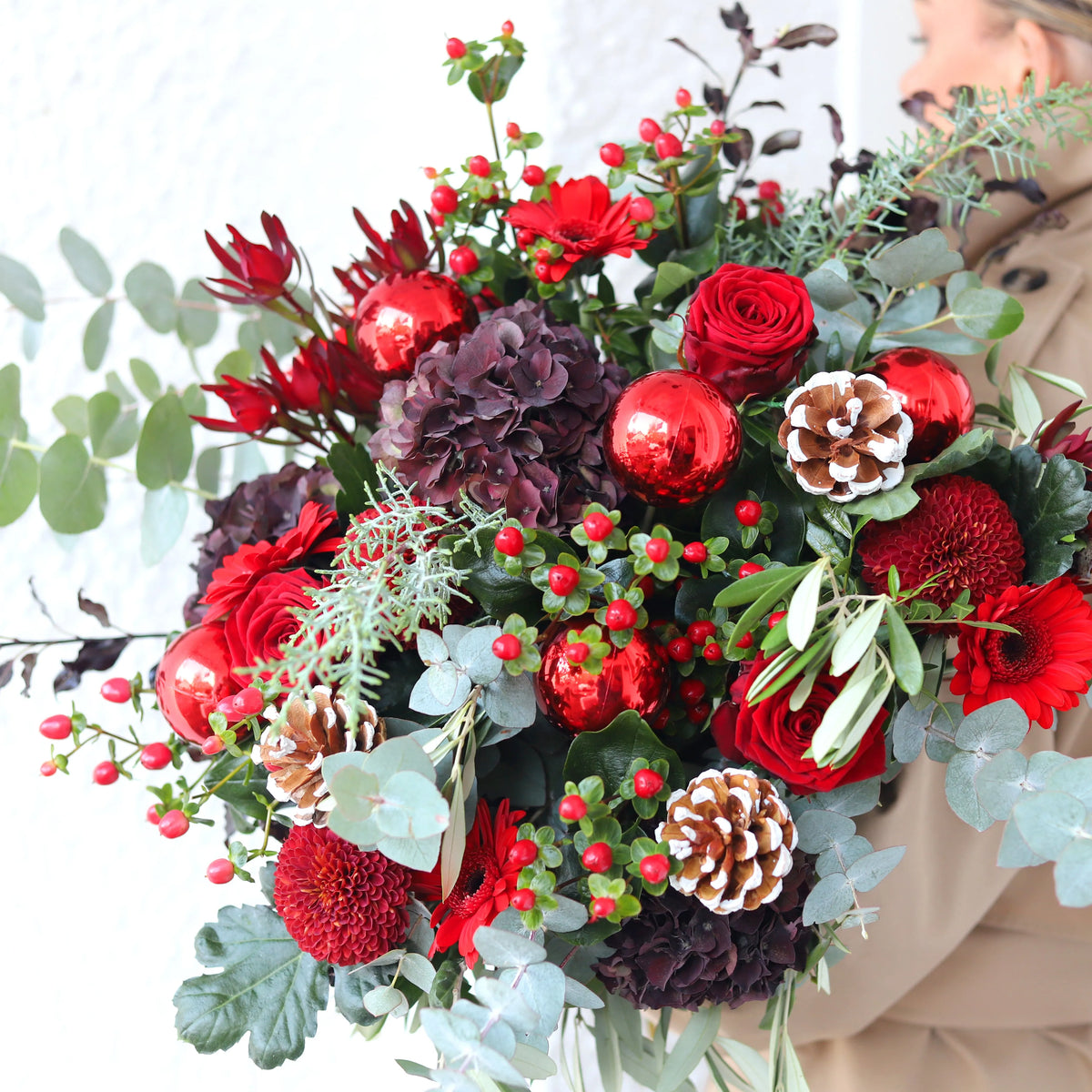 Classic Christmas Flower Bouquet