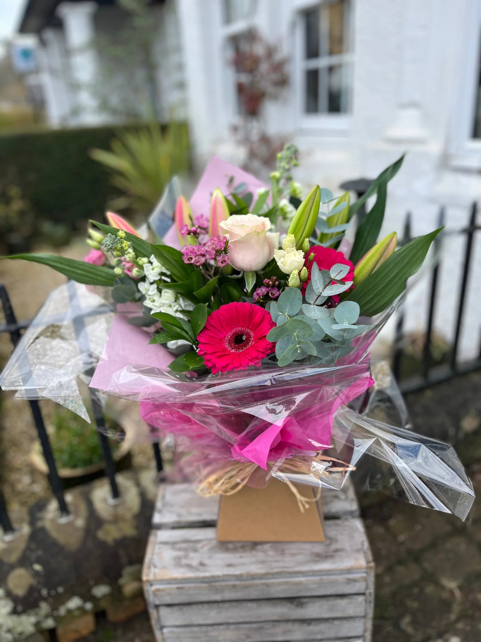 Signature Blooms In Box