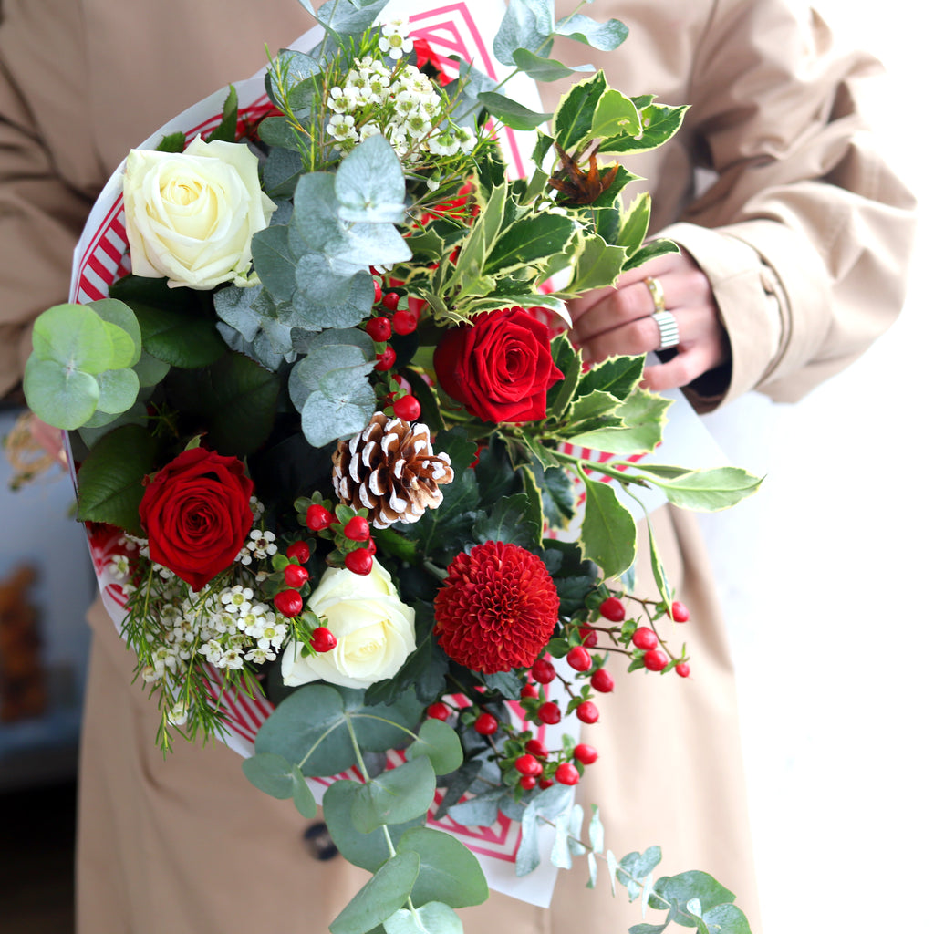 Winter Rose Flower Bouquet